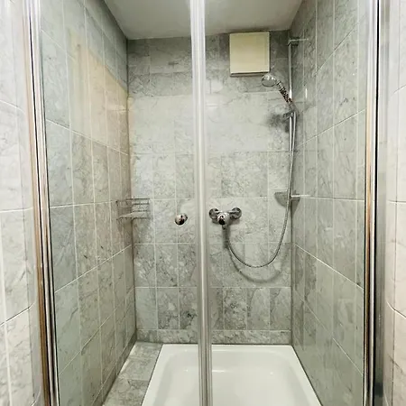 Behaglichkeit Und Kurze Wege Schwerin (Mecklenburg-Vorpommern)